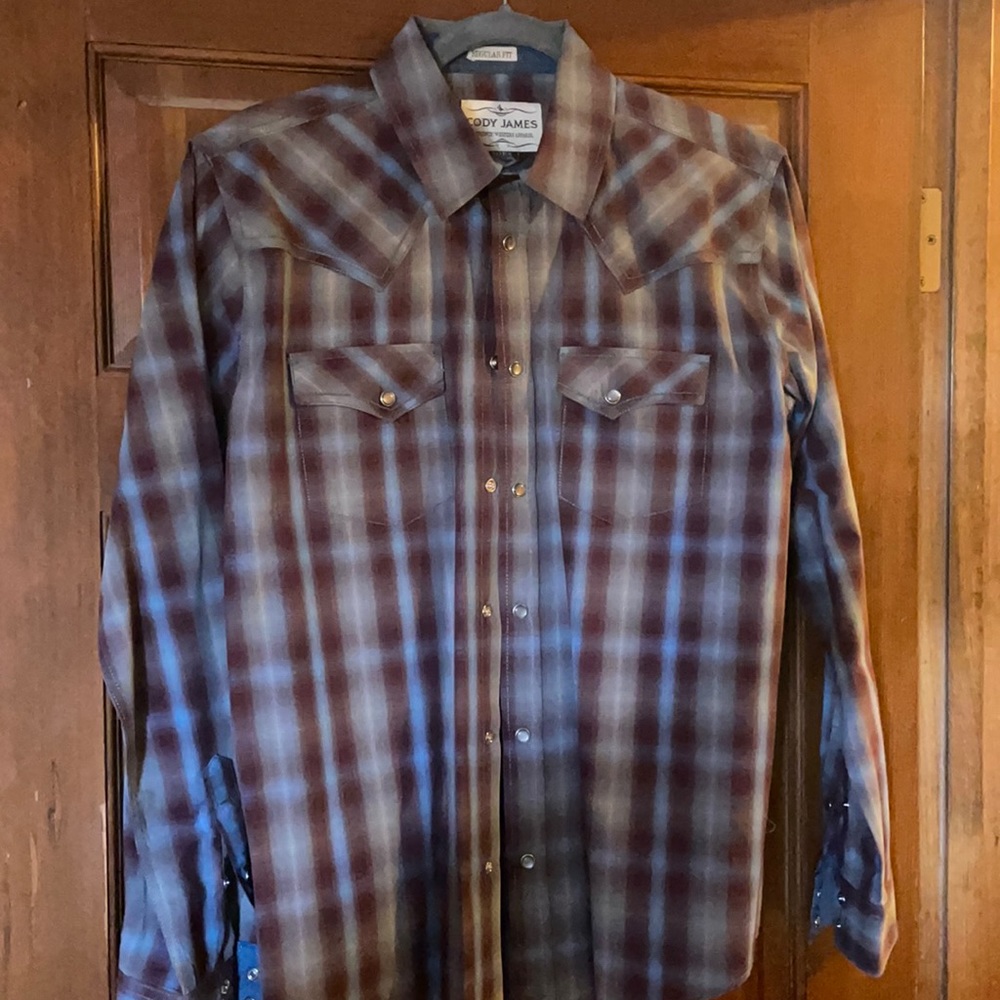 Cody James men’s sm. Long sleeve blue/maroon plaid